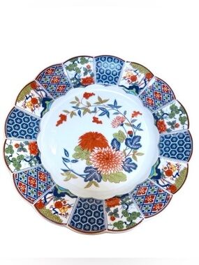TONO Imari Ware Dinner Plate 10” Scalloped Rim Floral Japan Vintage
